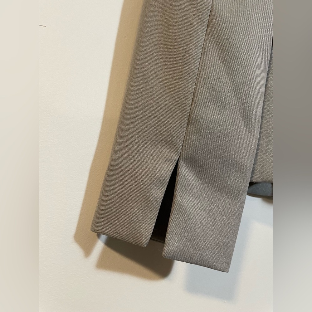 Le Suit Blazer Jacket Gray Silver Women’s Size 8 Professional Career Pleating - Picture 4 of 14